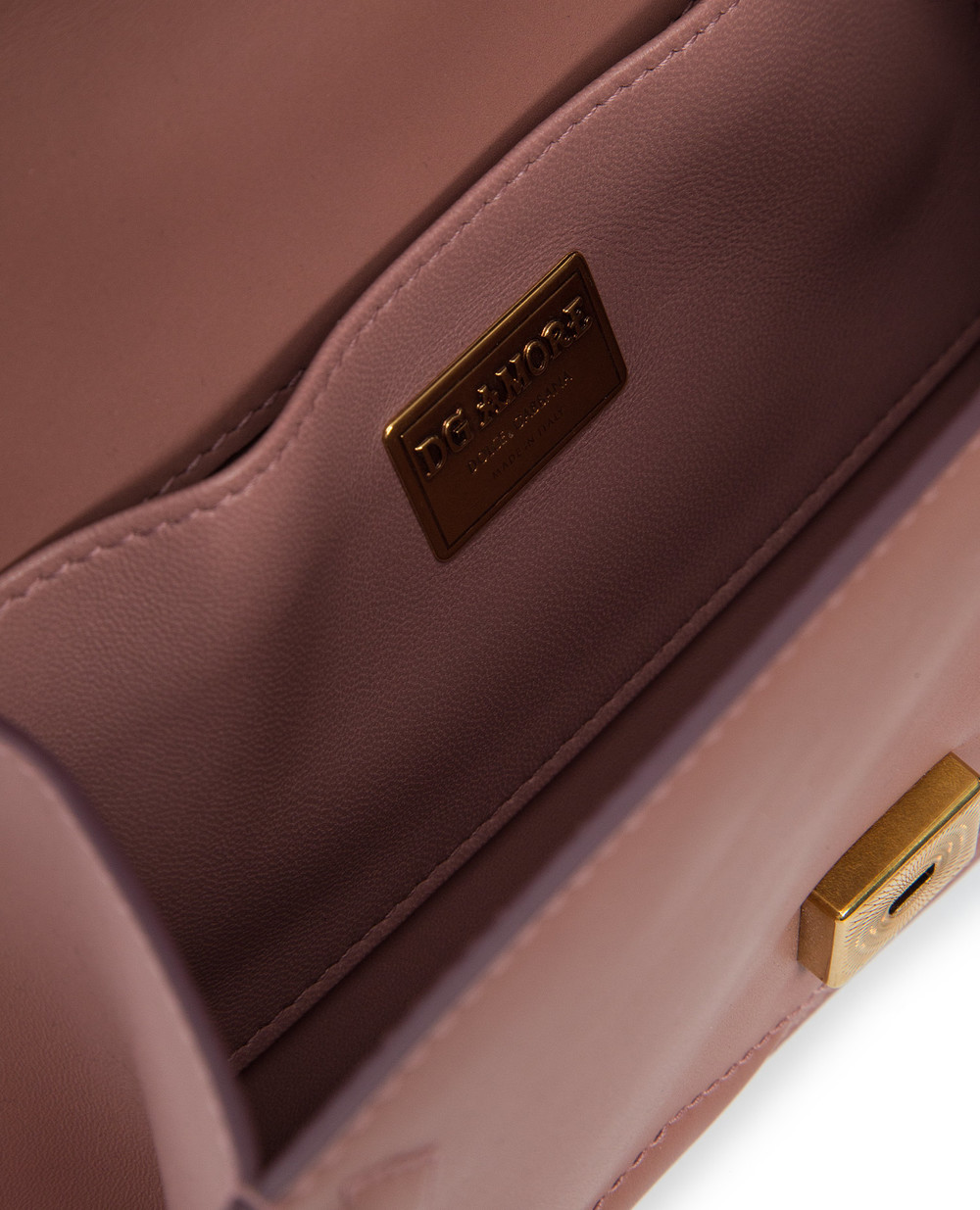 Кожаная сумка Amore Dolce&Gabbana BB6676-AK295, розовый цвет • Купить в интернет-магазине Kameron