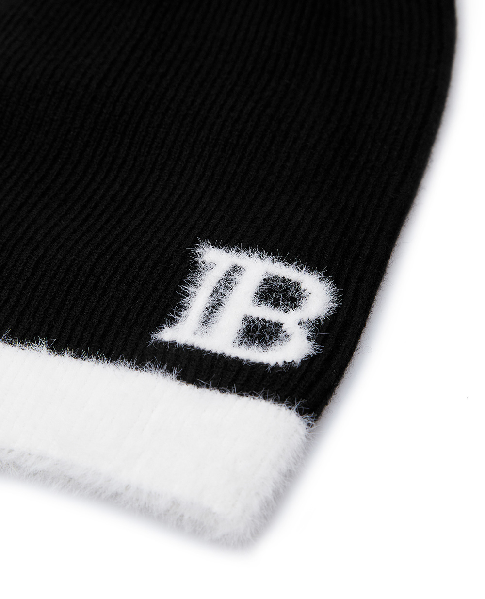 Шерстяная шапка Balmain UF19993K158, черный цвет • Купить в интернет-магазине Kameron