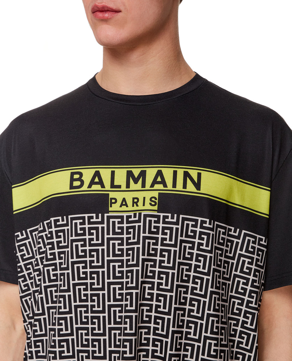 Футболка Balmain VH0EH000G054, чорний колір • Купити в інтернет-магазині Kameron