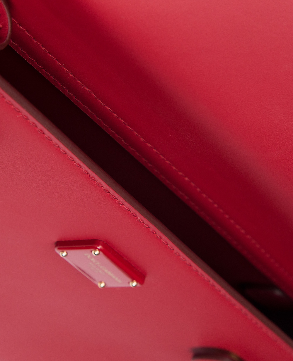 Шкіряна сумка Sicily 62 Small Dolce&Gabbana BB6625-AV385, красный колір • Купити в інтернет-магазині Kameron