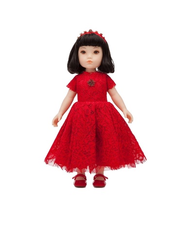 Лялька із сукнею з мереживом