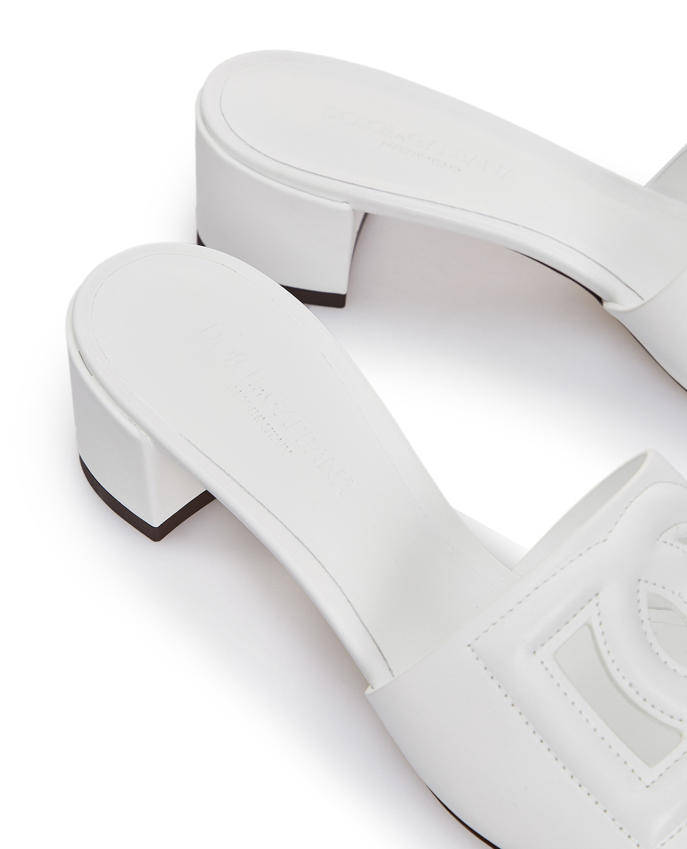 Шкіряні мюлі Dolce&Gabbana CR1139-AY329, білий колір • Купити в інтернет-магазині Kameron