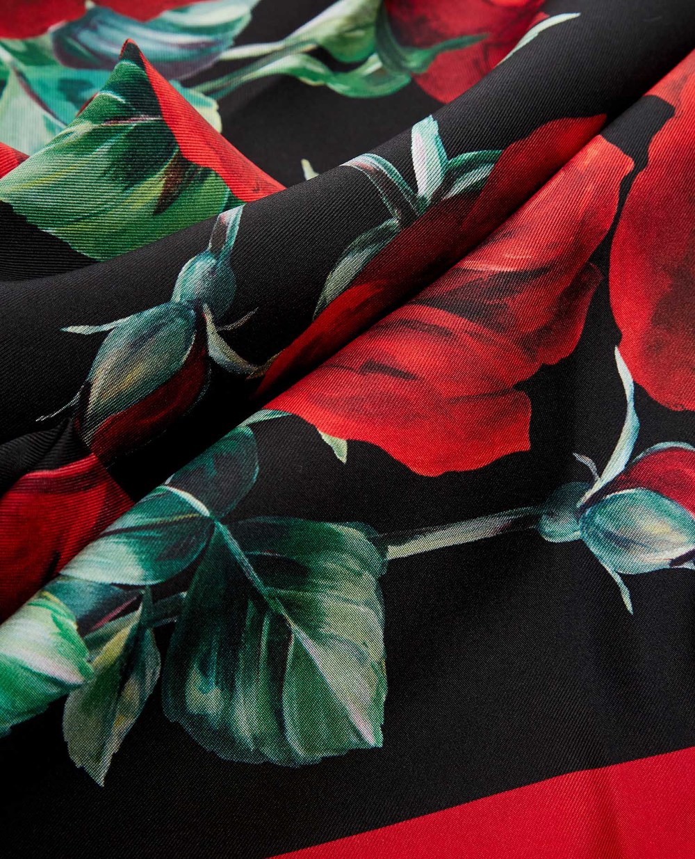 Шелковый платок Dolce&Gabbana FN090R-G0TGI, черный цвет • Купить в интернет-магазине Kameron