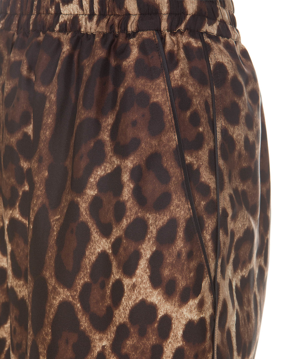 Шовкові шорти Dolce&Gabbana FTAM7T-HS1ZX, коричневий колір • Купити в інтернет-магазині Kameron