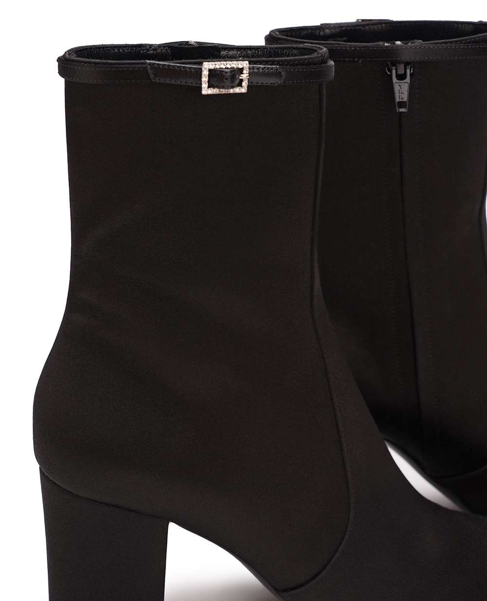 Ботильйони Betty Saint Laurent 762978-9QN00, чорний колір • Купити в інтернет-магазині Kameron