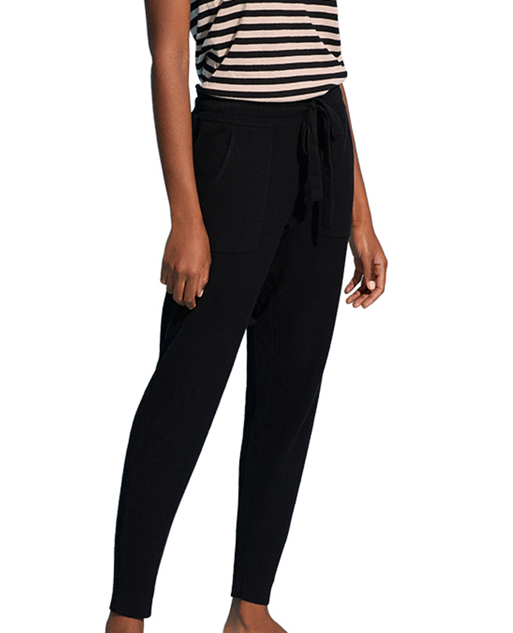 Шерстяные брюки ARDENT ERES 232008, черный цвет • Купить в интернет-магазине Kameron